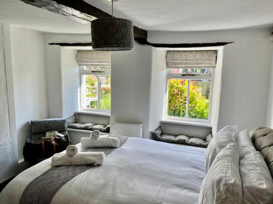 The Old Post Office, Cosy Grade II Listed 2 Bed Apartment Windermere Eksteriør bilde